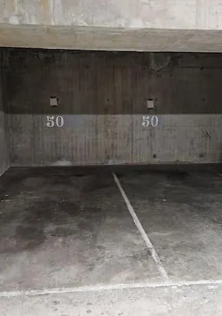 T3 Duplex Centre - Parking - Gare - Thermes 아파트