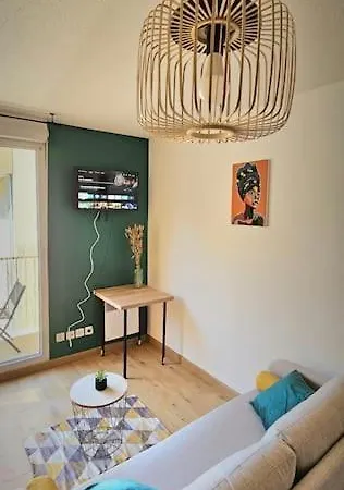 T3 Duplex Centre - Parking - Gare - Thermes * 또농-레-방